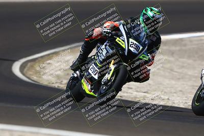 media/Sep-07-2025-CRA (Sun) [[6d6582c22b]]/Race 4/